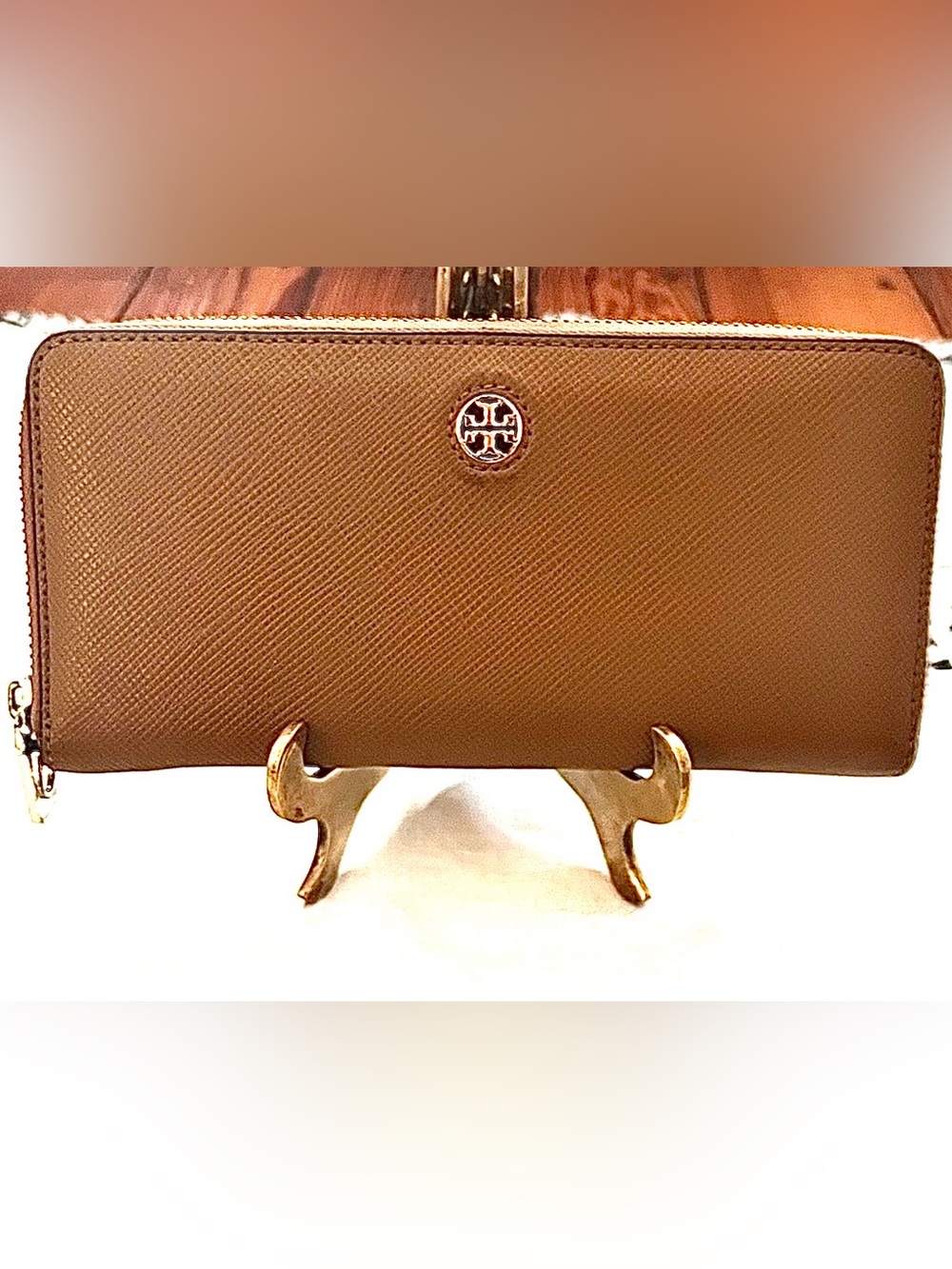 Authentic Tory Burch Robinson Saffiano Leather Zip Continental Wallet